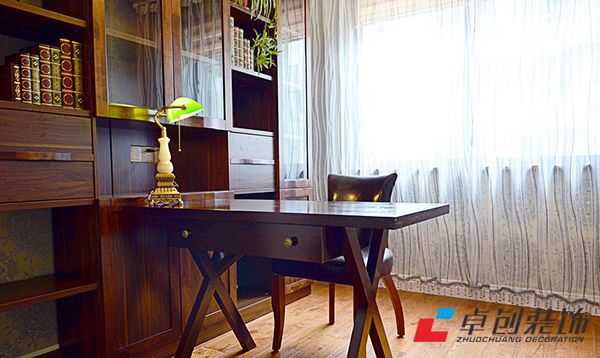 書房裝修設(shè)計效果圖